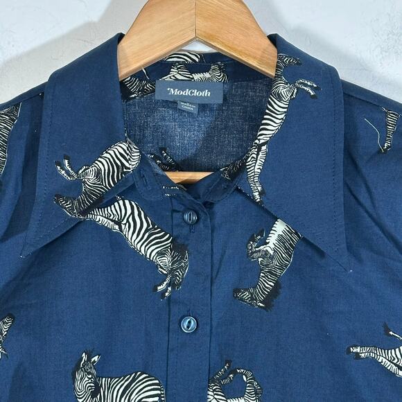Modcloth Zebra A New Classic Button Up Top Womans Small Novelty Career Work - Picture 5 of 10